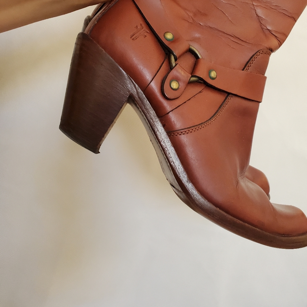 Frye Romy Brown Leather Boots Brown Ring Harness Ankle Riding Western Size 7 B - Picture 8 of 13